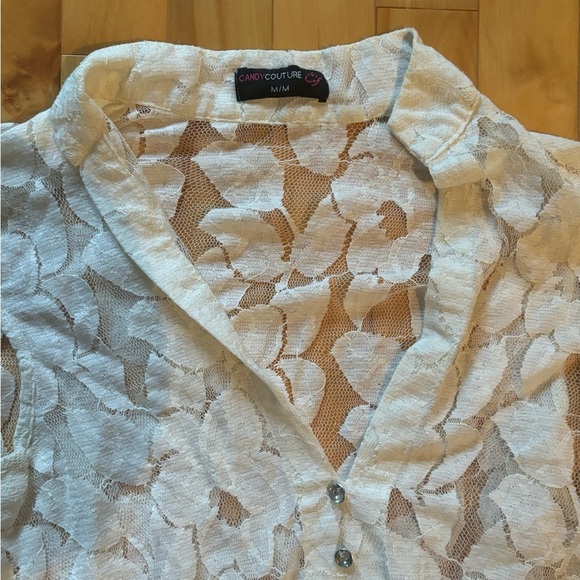 Elegant White/Cream Lace Women's Top - Picture 2 of 4